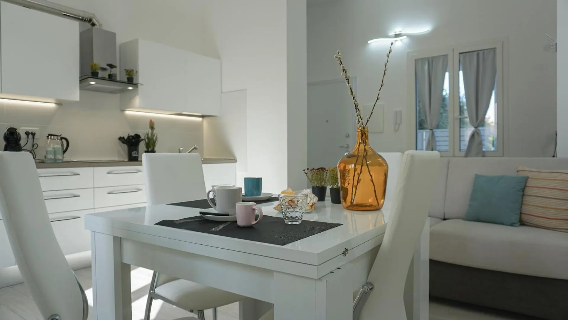 Hampsicora Apartment 阿尔盖罗 度假居